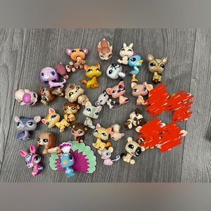 HUGE Littlest Pet Shop LPS Lot